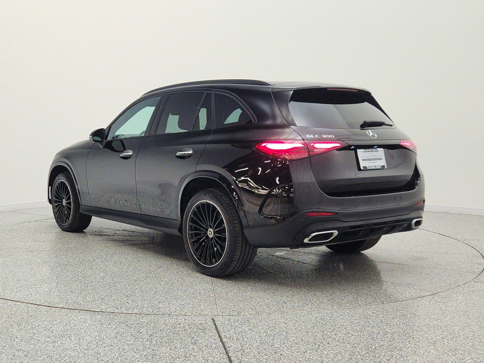 Used 2023 Black Mercedes-Benz GLC 300 SUV image 7