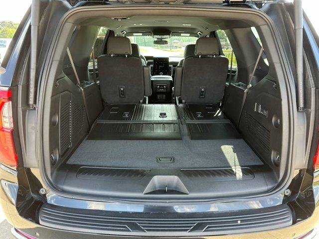 Used 2025 Onyx Black GMC Elevation image 25