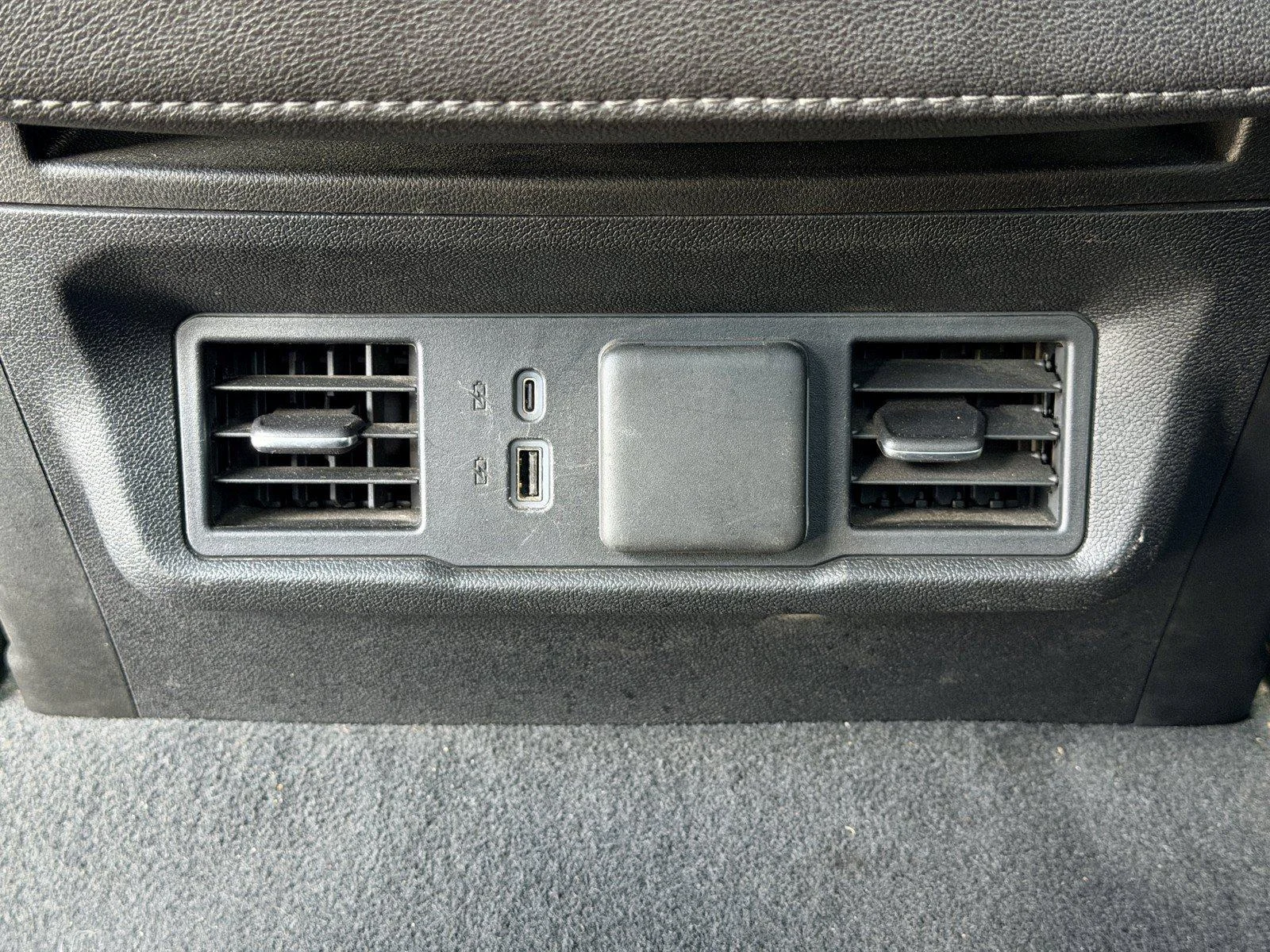 Used 2025 Summit White Chevrolet LT image 15