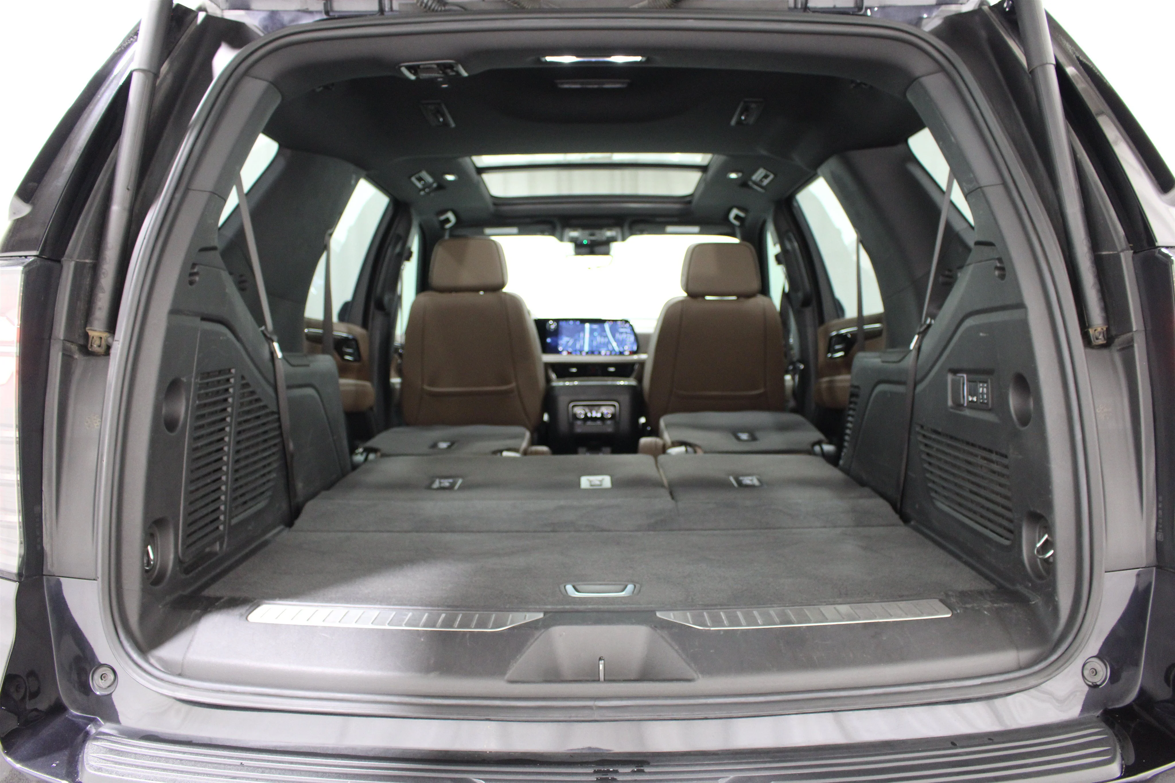 2025 Chevrolet Tahoe High Country - Photo 24