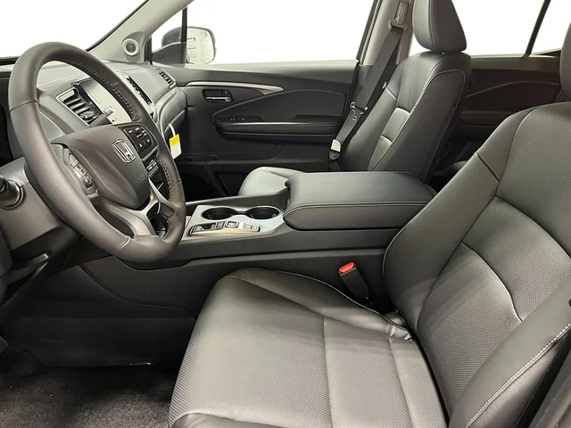 New 2026 Sonic Gray Pearl Honda RTL image 16
