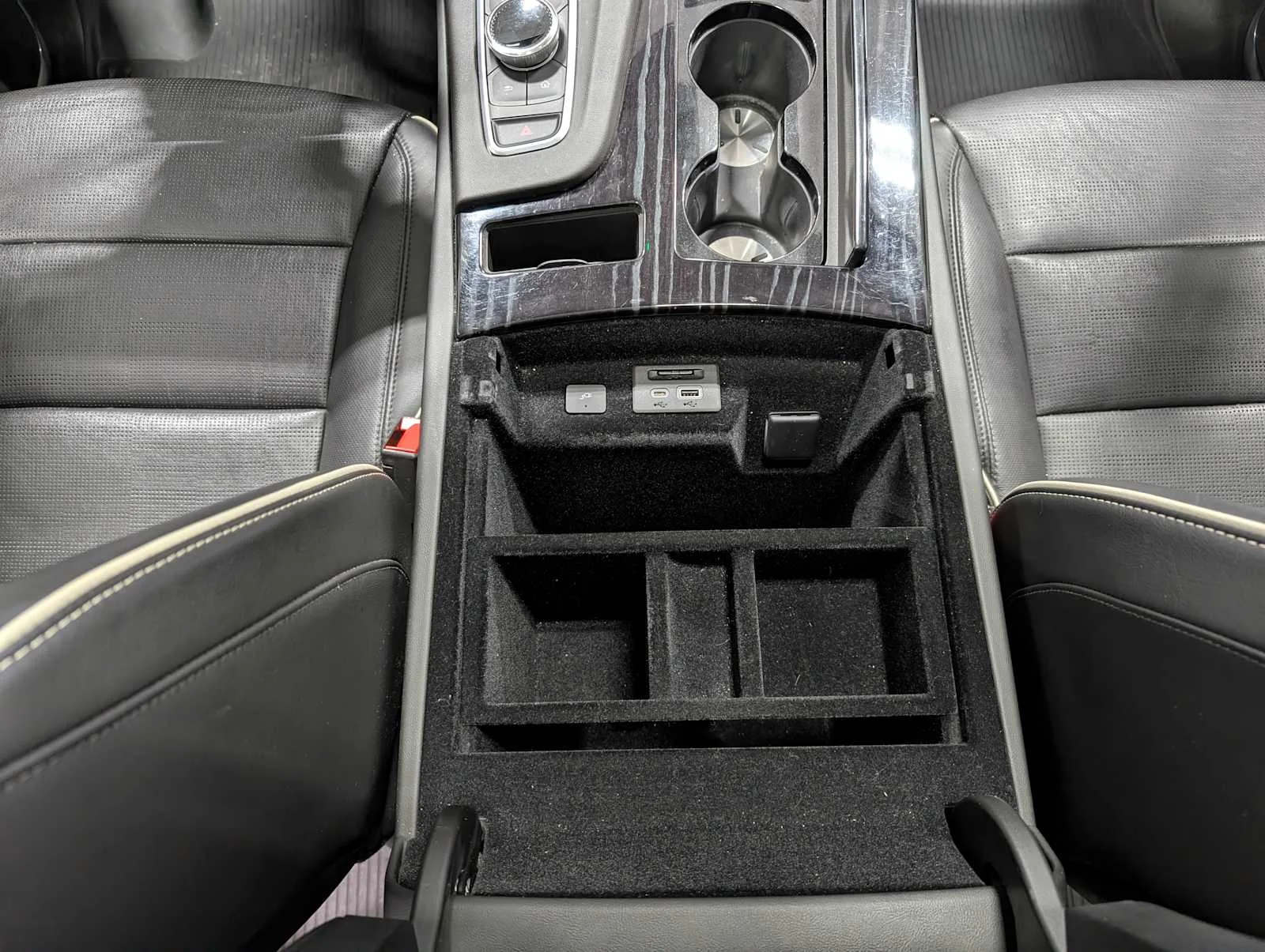 Used 2021 Infrared Tintcoat Cadillac Sport image 22