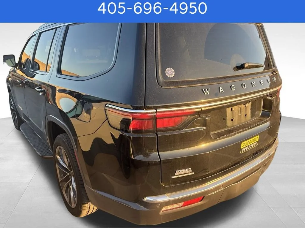 Pre-Owned 2022 Jeep Wagoneer Series II