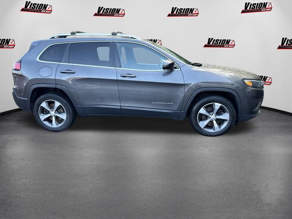 Used 2019 Gray Jeep Limited image 4
