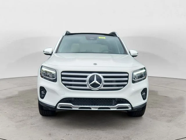 Certified Used 2025 White Mercedes-Benz GLB 250 image 8