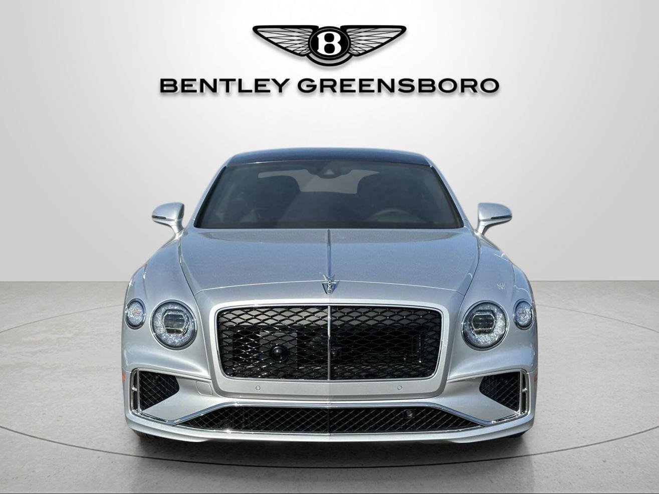 2026 Bentley Flying Spur - Photo 8