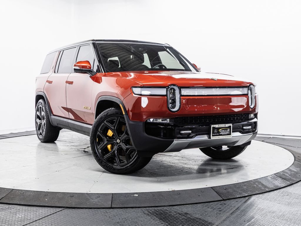 2022 Rivian R1S Launch Edition