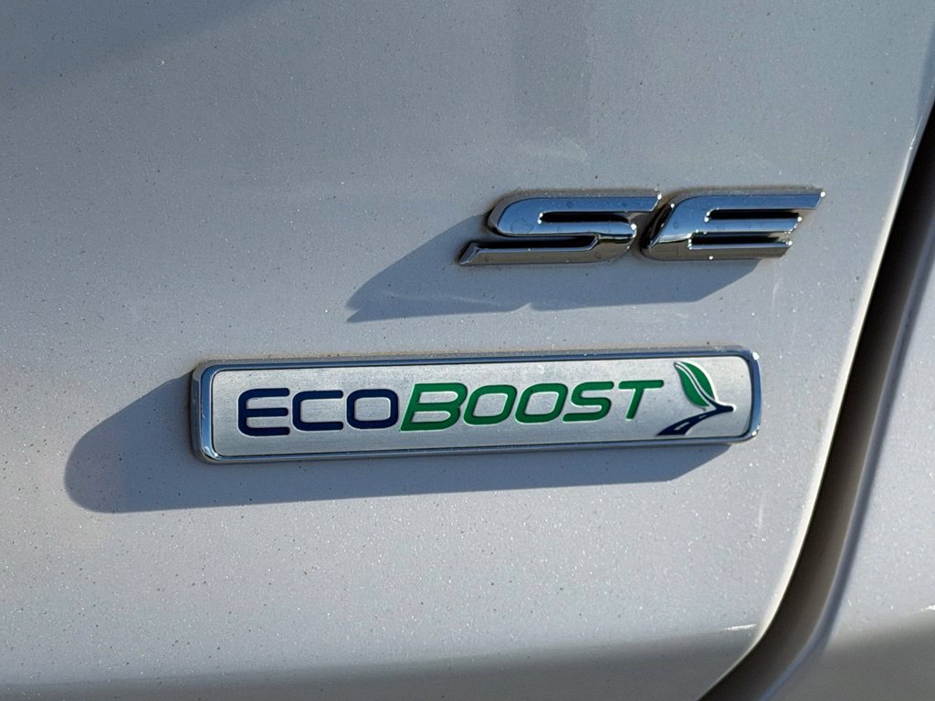 Used 2017 White Ford SE image 29