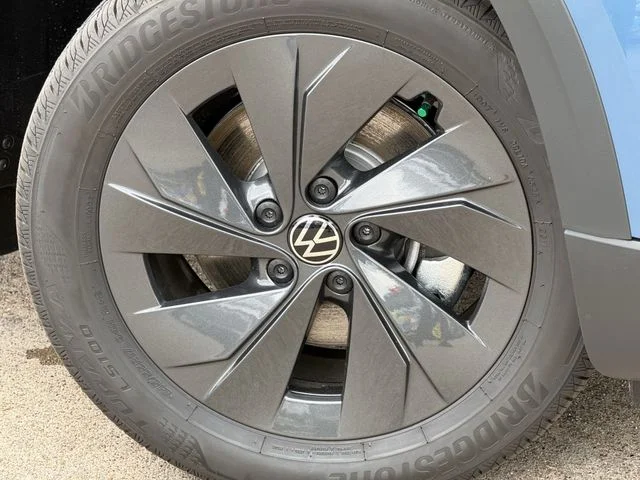 New 2026 Blue Volkswagen 1.5T S image 7