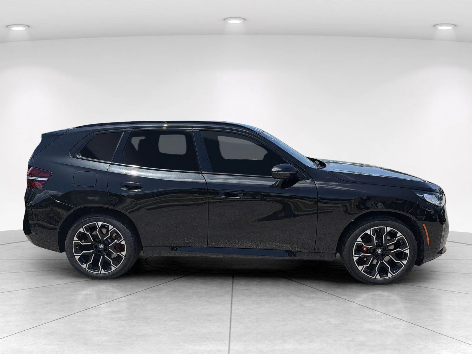 New 2025 Black Sapphire Metallic BMW 30 xDrive image 3