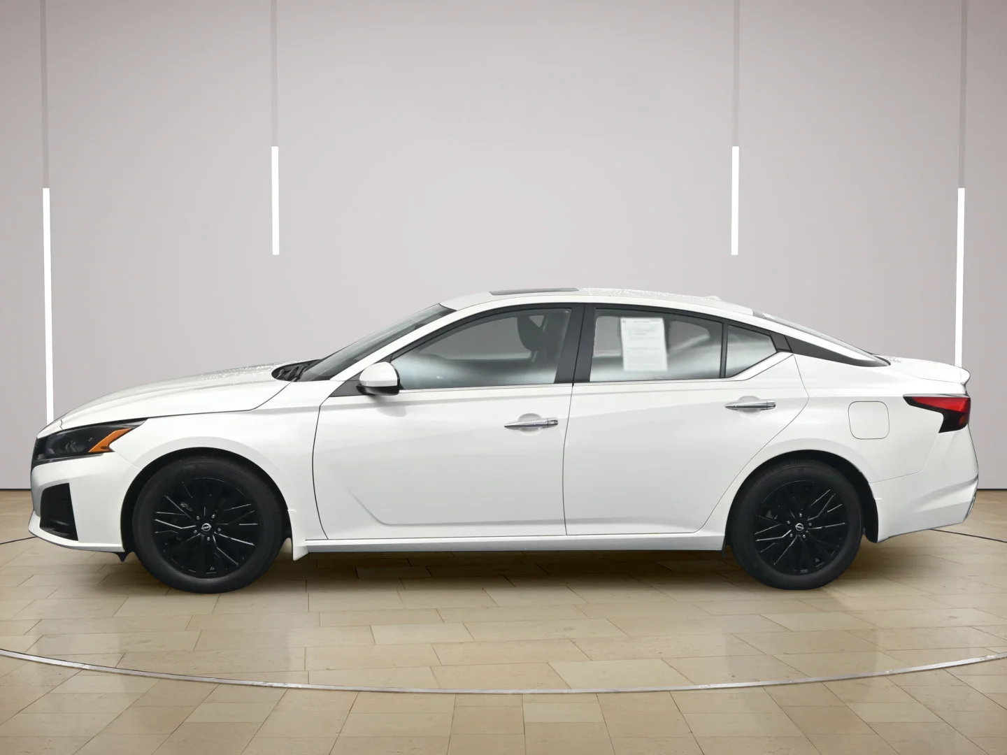 Certified Used 2025 Pearl White Tricoat Nissan SV image 4