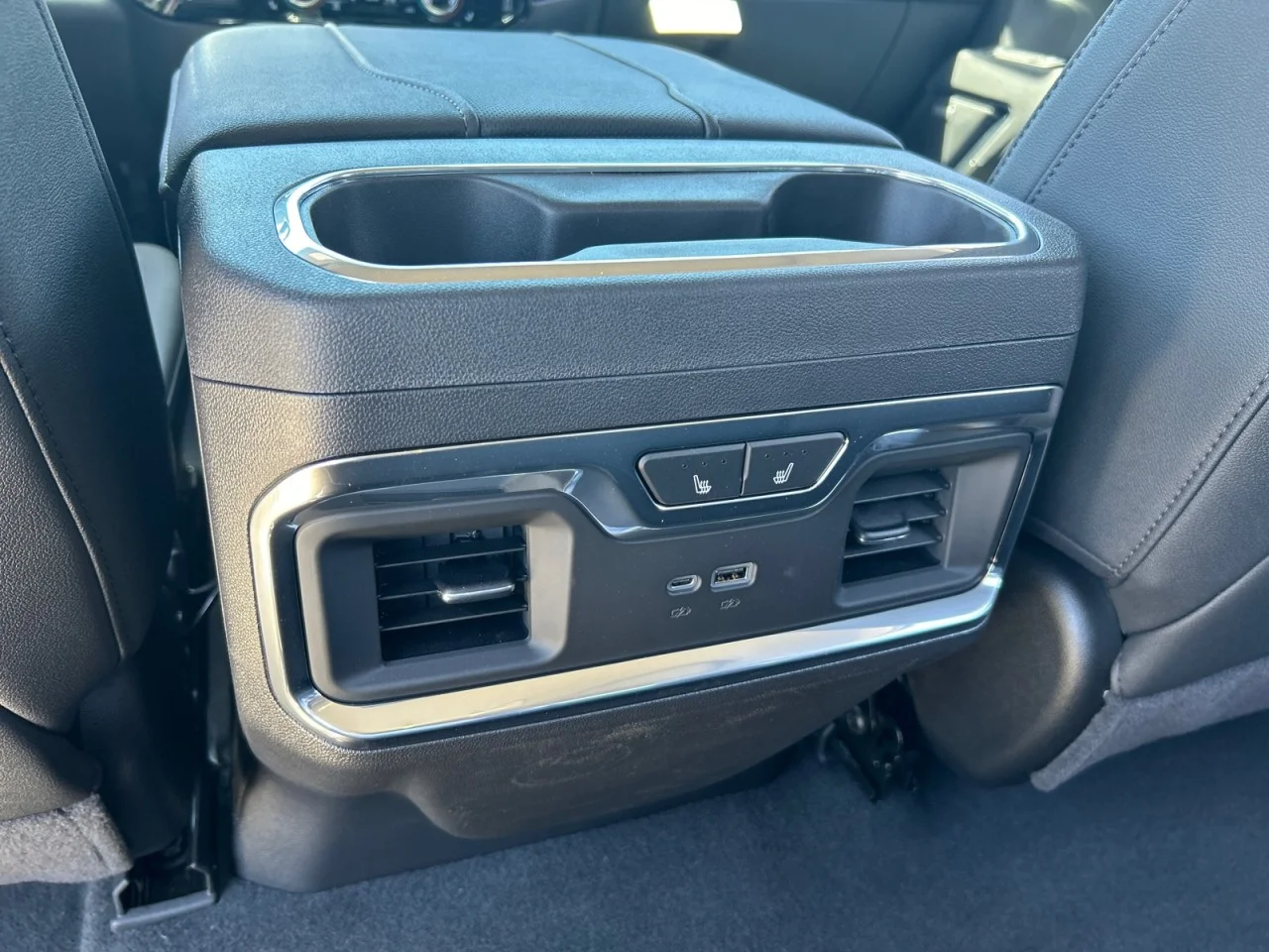 New 2026 Summit White GMC SLT image 25