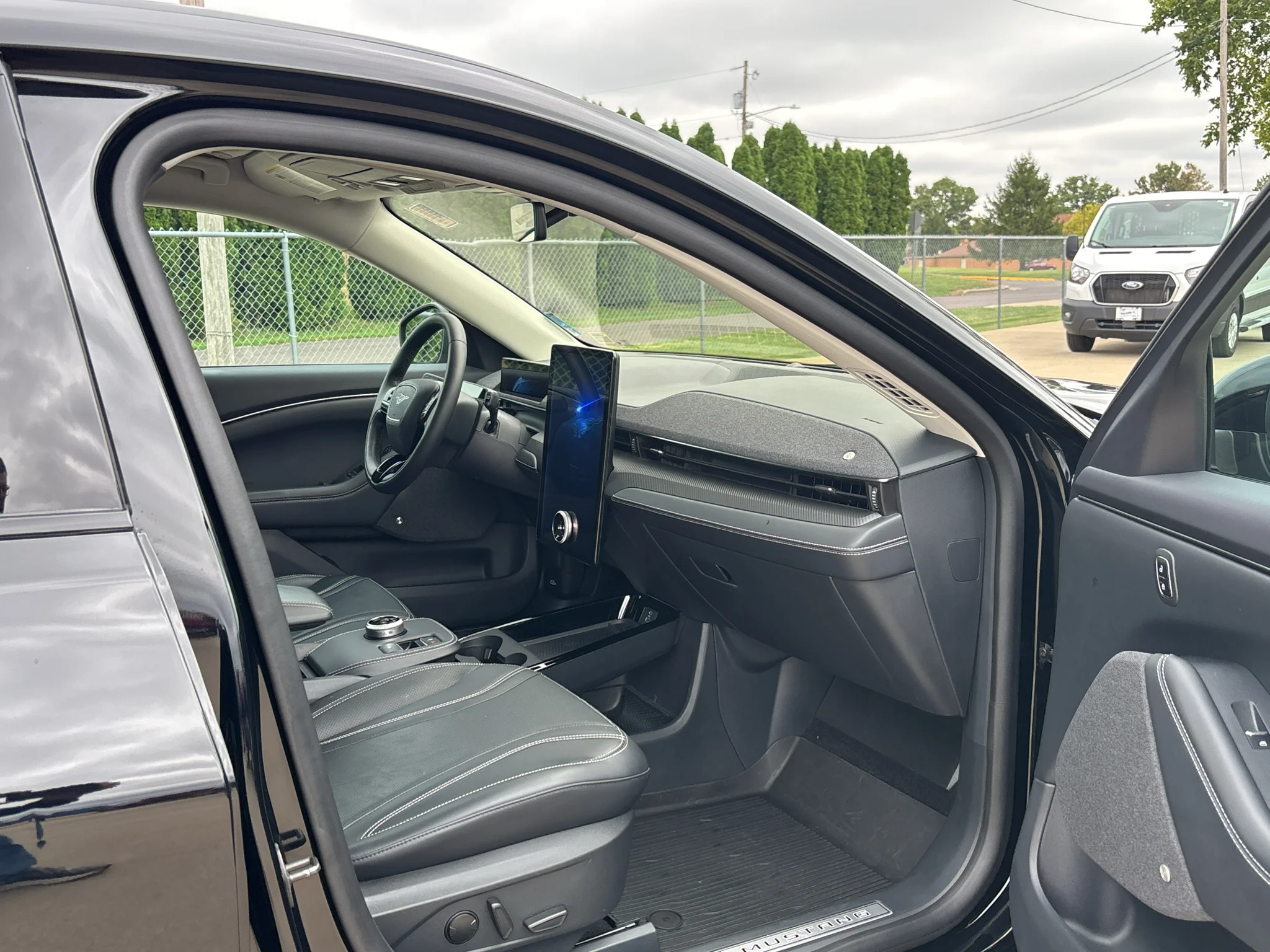 Used 2023 Shadow Black Ford Premium image 7