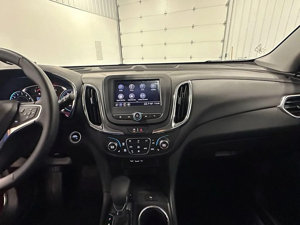 Used 2024 Radiant Red Tintcoat Chevrolet LT image 28