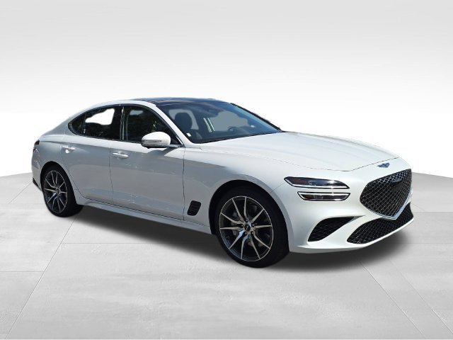 New 2026 White Genesis 2.5T Prestige image 7