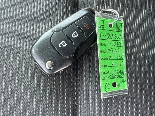 Used 2019 Black Ford XL image 10