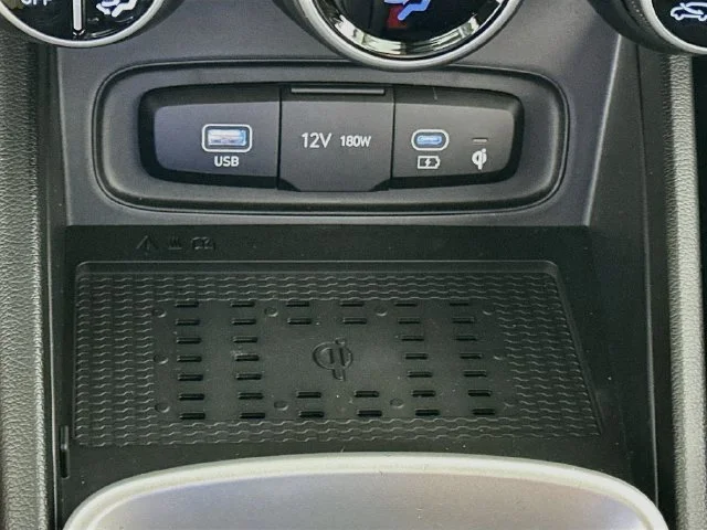 New 2026 Hyundai VENUE SEL