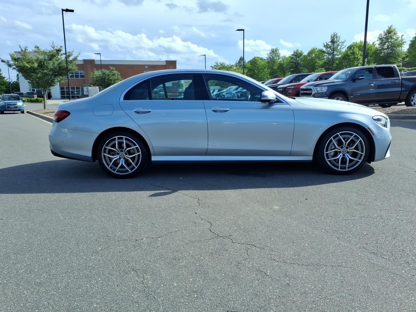 Used 2021  MERCEDES BENZ  image 10
