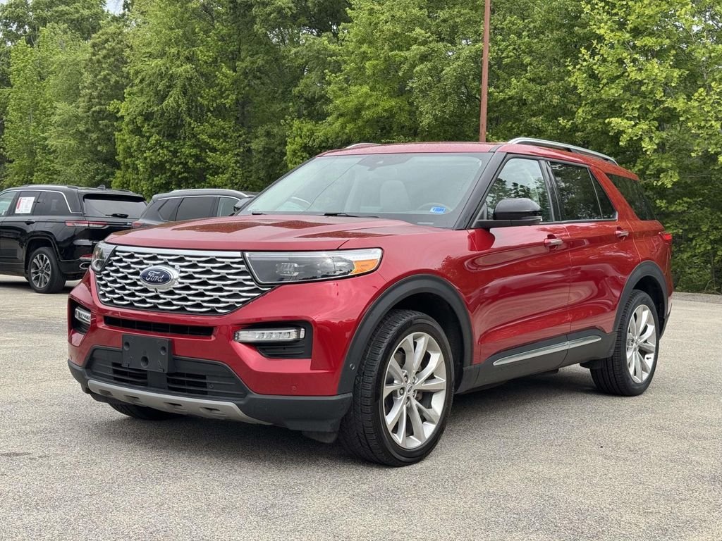 Used 2023 Red Ford Platinum image 25