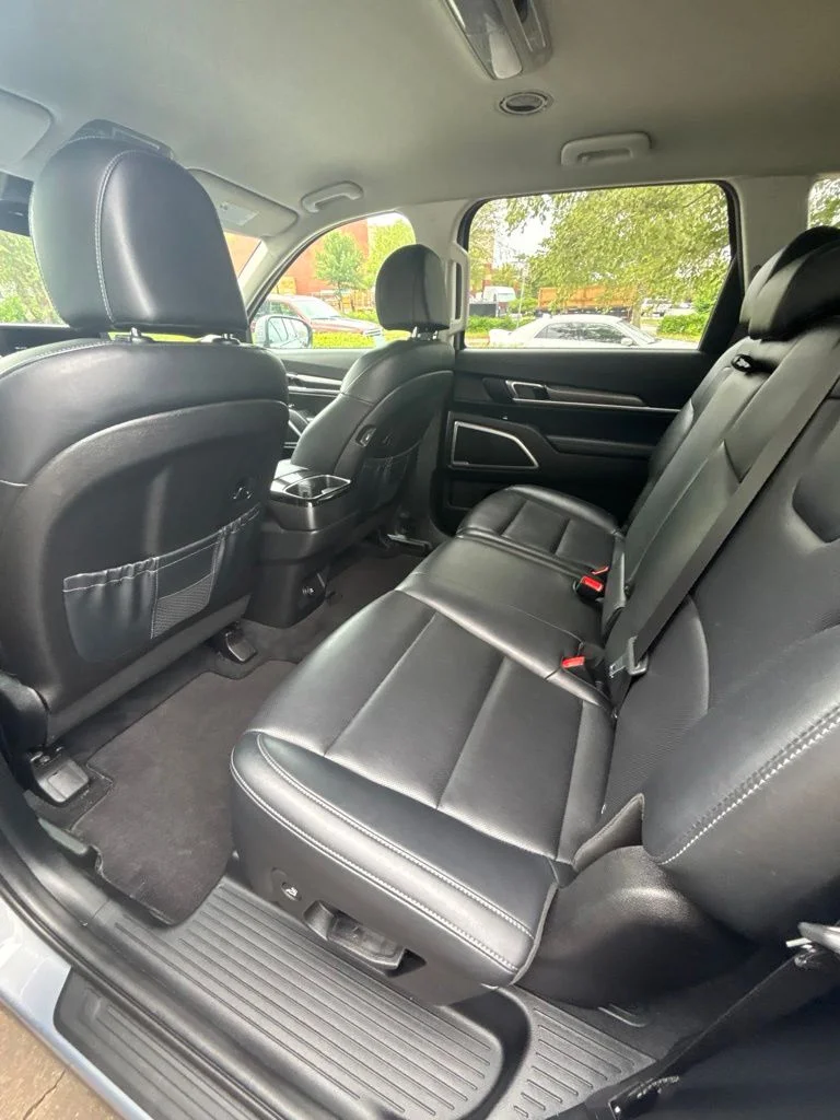 Used 2022 Silver Kia LX image 19