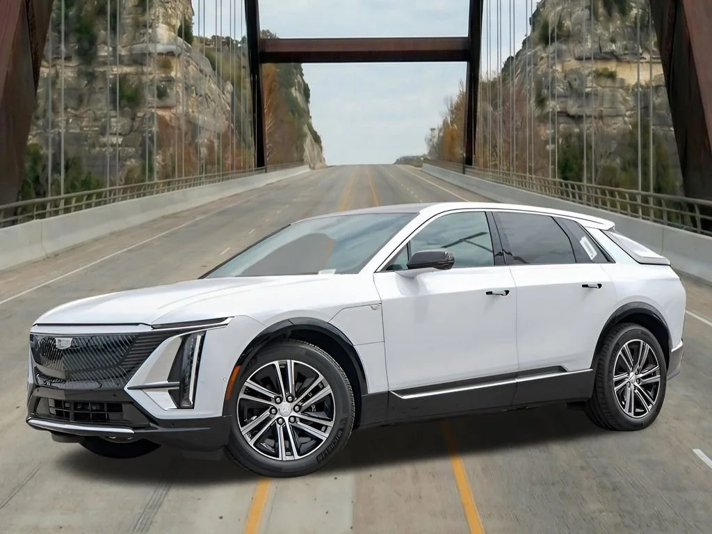 2026 Cadillac Lyriq Luxury AWD's photo