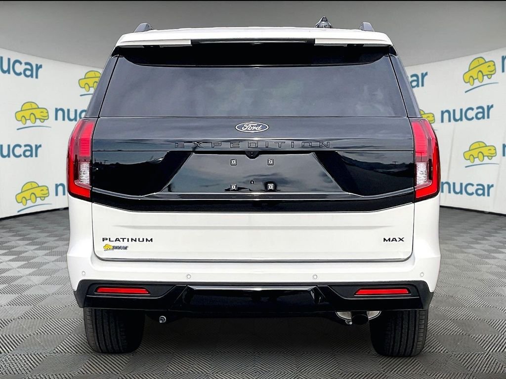 New 2027 Star White Metallic Tri-Coat Ford Platinum image 6