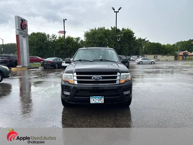 Used 2015 Ford Expedition XLT with VIN 1FMJU1JT9FEF40719 for sale in White Bear Lake, Minnesota