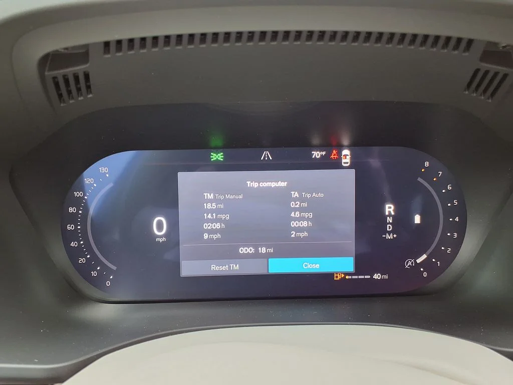New 2026 Crystal White Volvo Ultra image 29