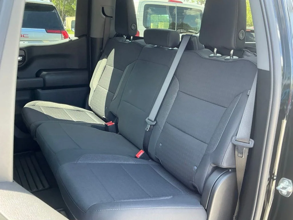 Used 2026 Black Chevrolet Custom image 26
