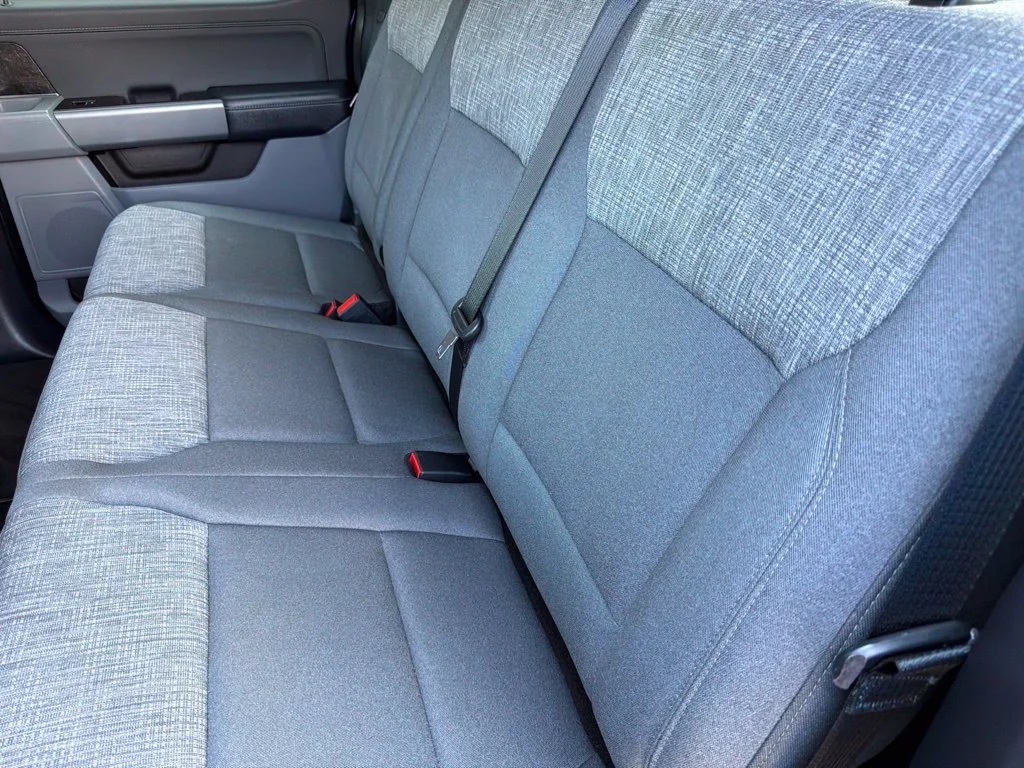Used 2021 Antimatter Blue Metallic Ford XLT image 11