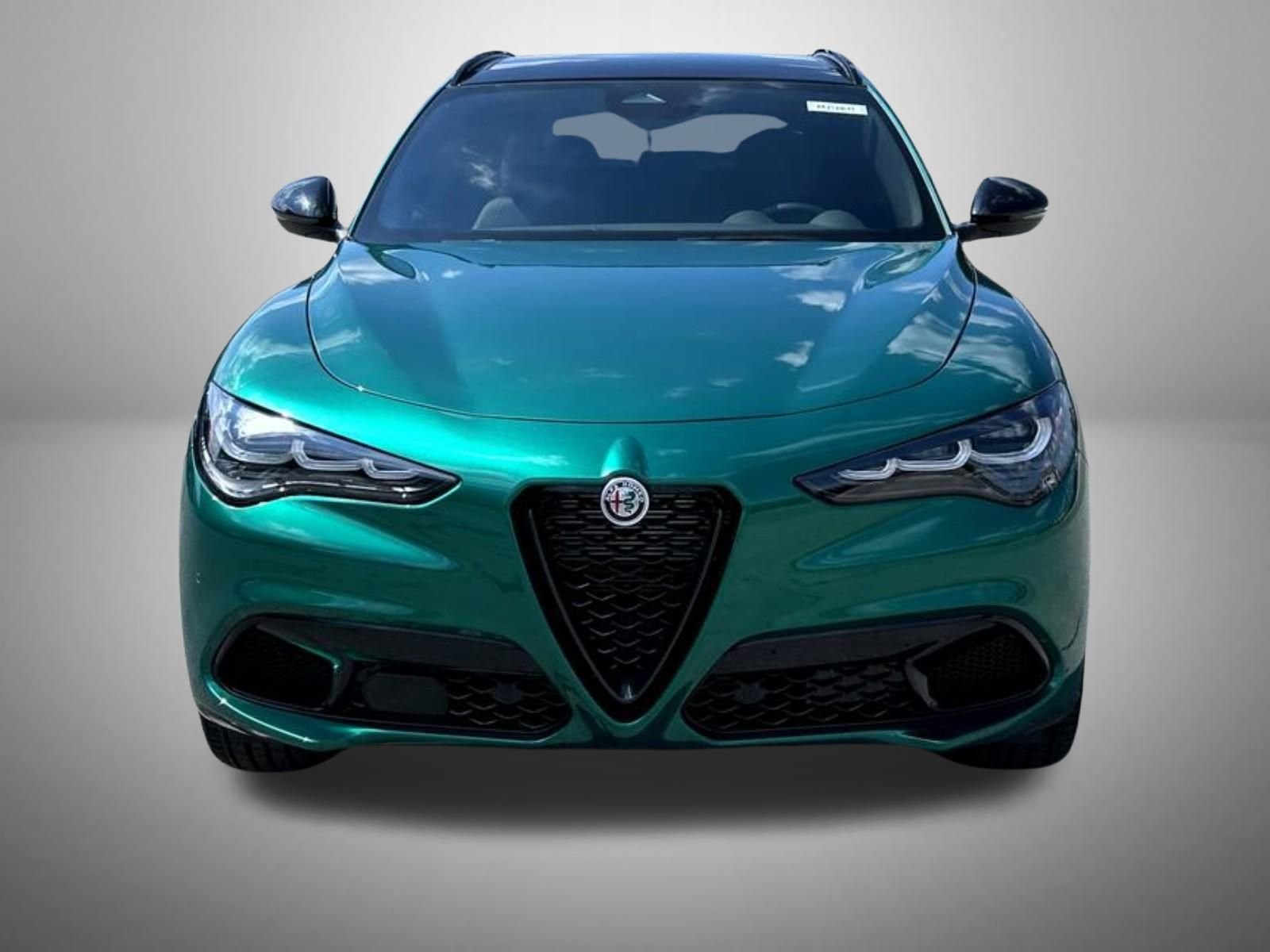 2025 Alfa Romeo Stelvio Sprint Base photo 2