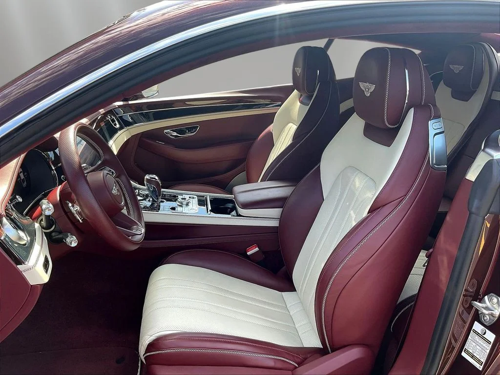 Used 2021 Cricket Ball Bentley V8 image 21