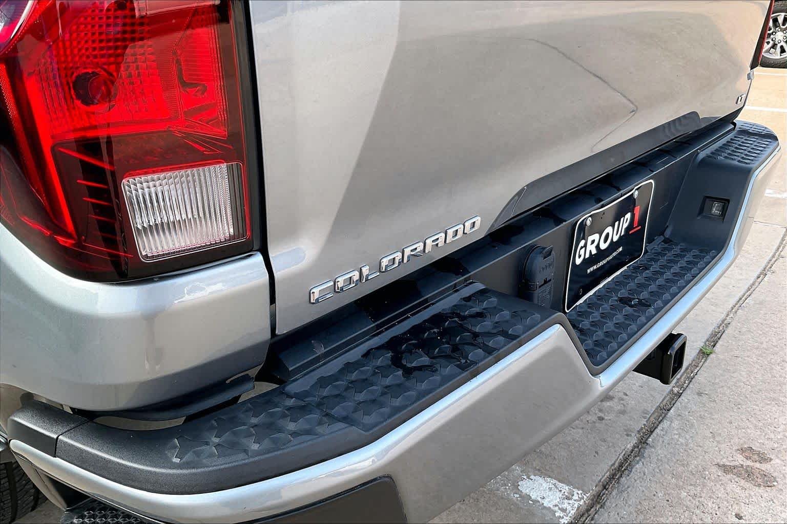 2024 Chevrolet Colorado LT - Photo 30