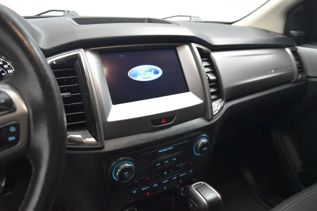 Used 2021 Black Ford XLT image 12