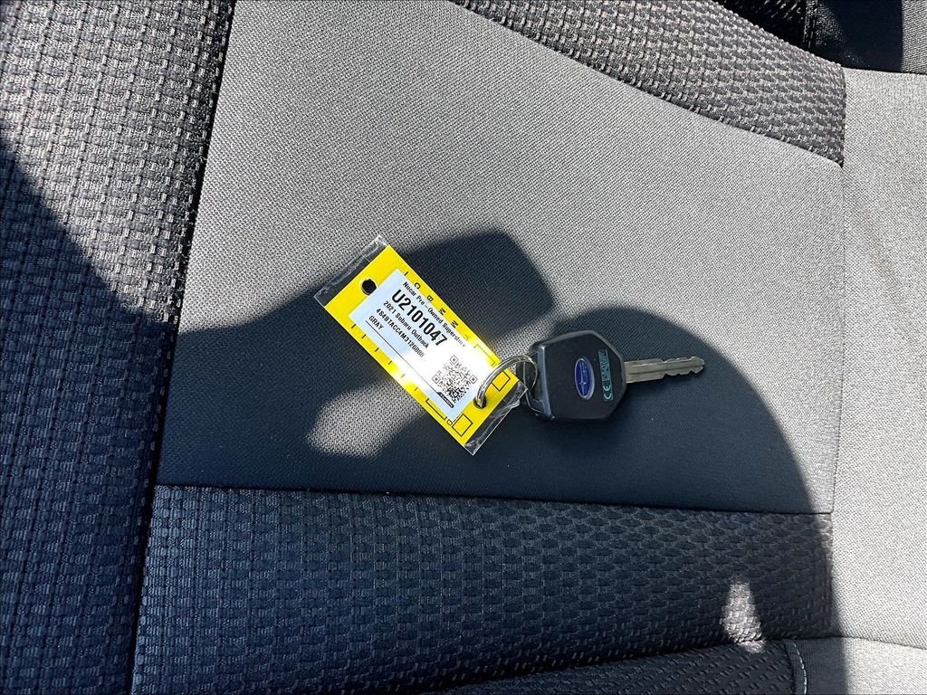 Used 2021 Ice Silver Metallic Subaru Premium image 28