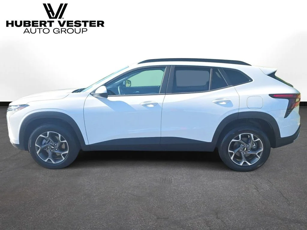 2026 Chevrolet Trax LT's photo
