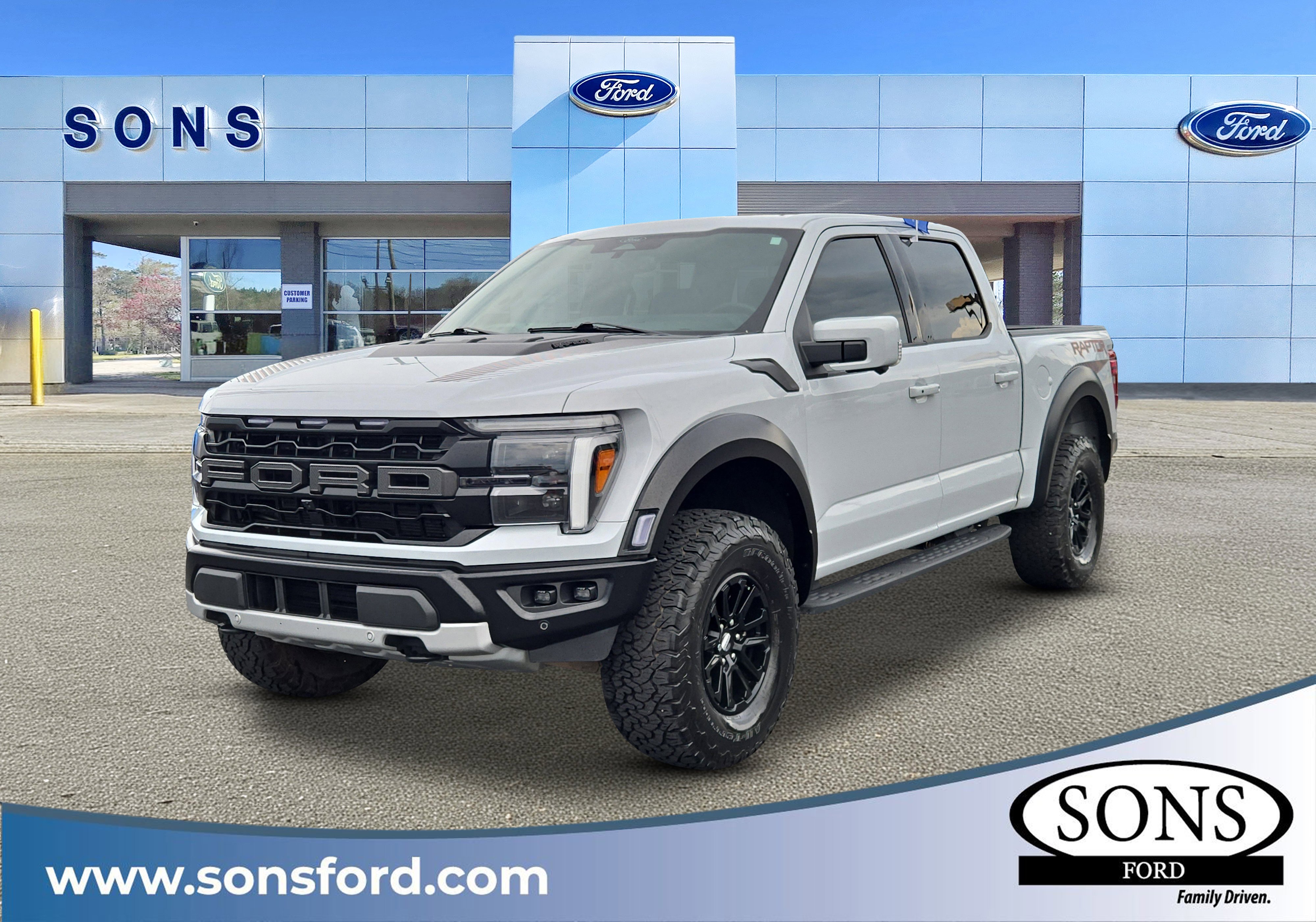 2025 Ford F-150 Raptor 4x4 SuperCrew 5-1/2 Box's photo
