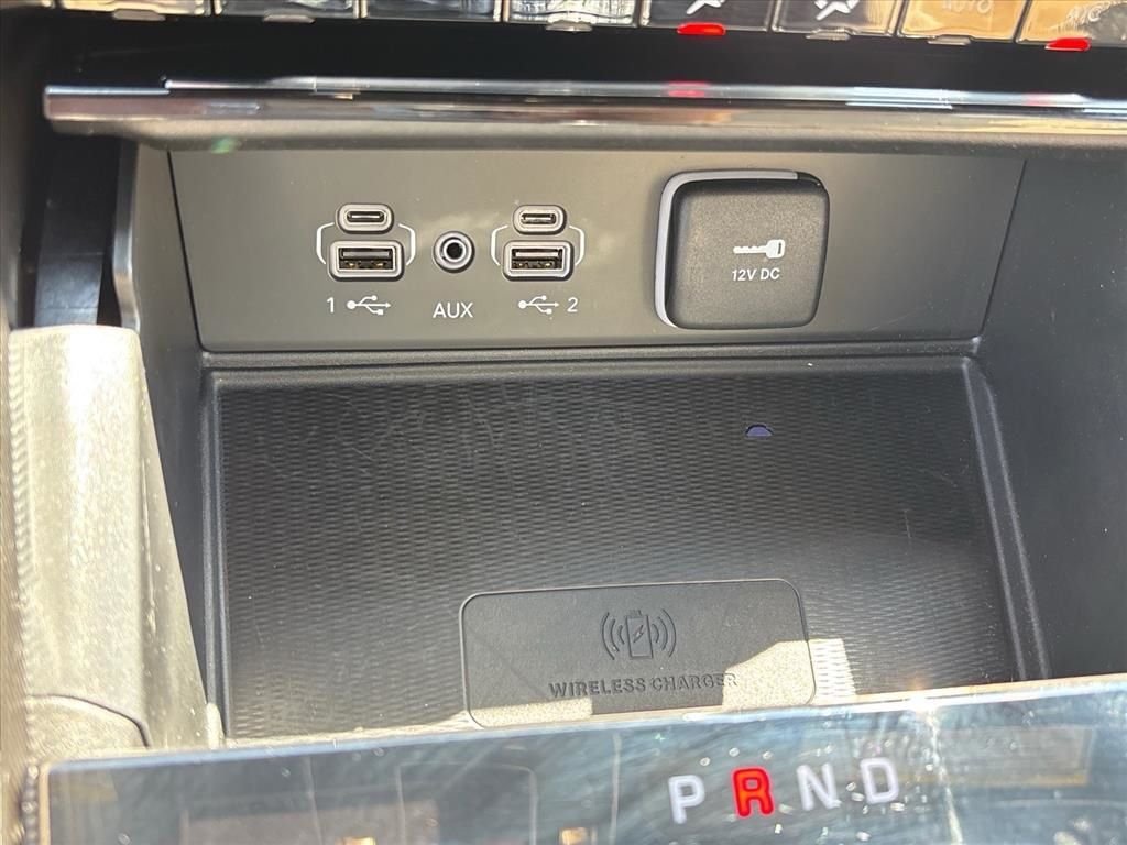 Used 2025 Red Jeep Limited image 20