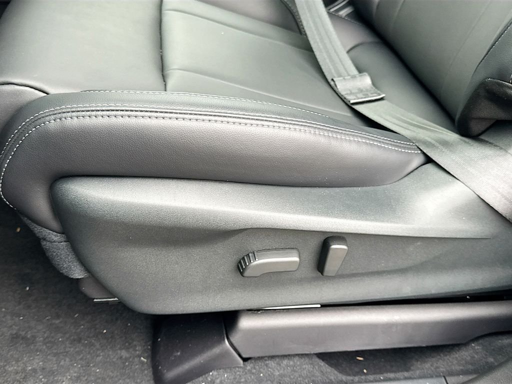 2026 Subaru Ascent Premium - Photo 23