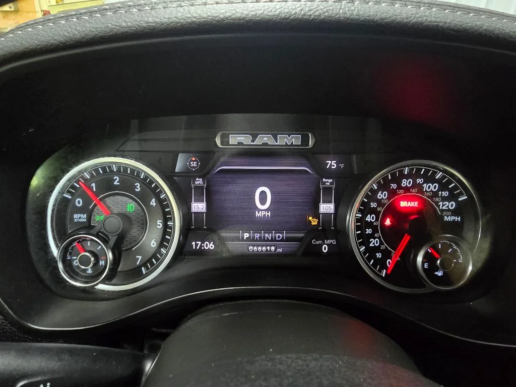 Used 2022 Black Ram Laramie image 27