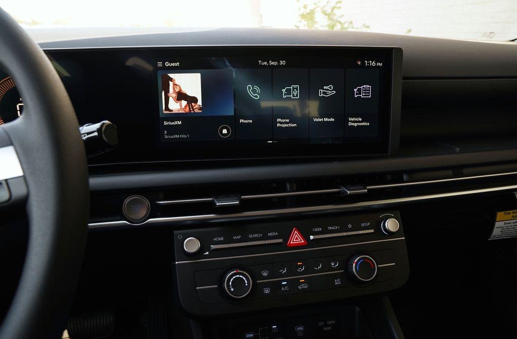 New 2026 Phantom Black Hyundai SE image 14