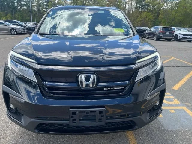 Certified Used 2020 Black Honda Black Edition image 8