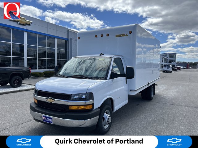 2025 Chevrolet Express Cutaway 3500 1WT