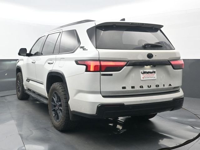 Used 2025 Wind Chill Pearl Toyota Platinum image 3