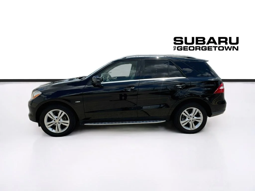 Used 2012 Black Mercedes-Benz ML 350 image 4