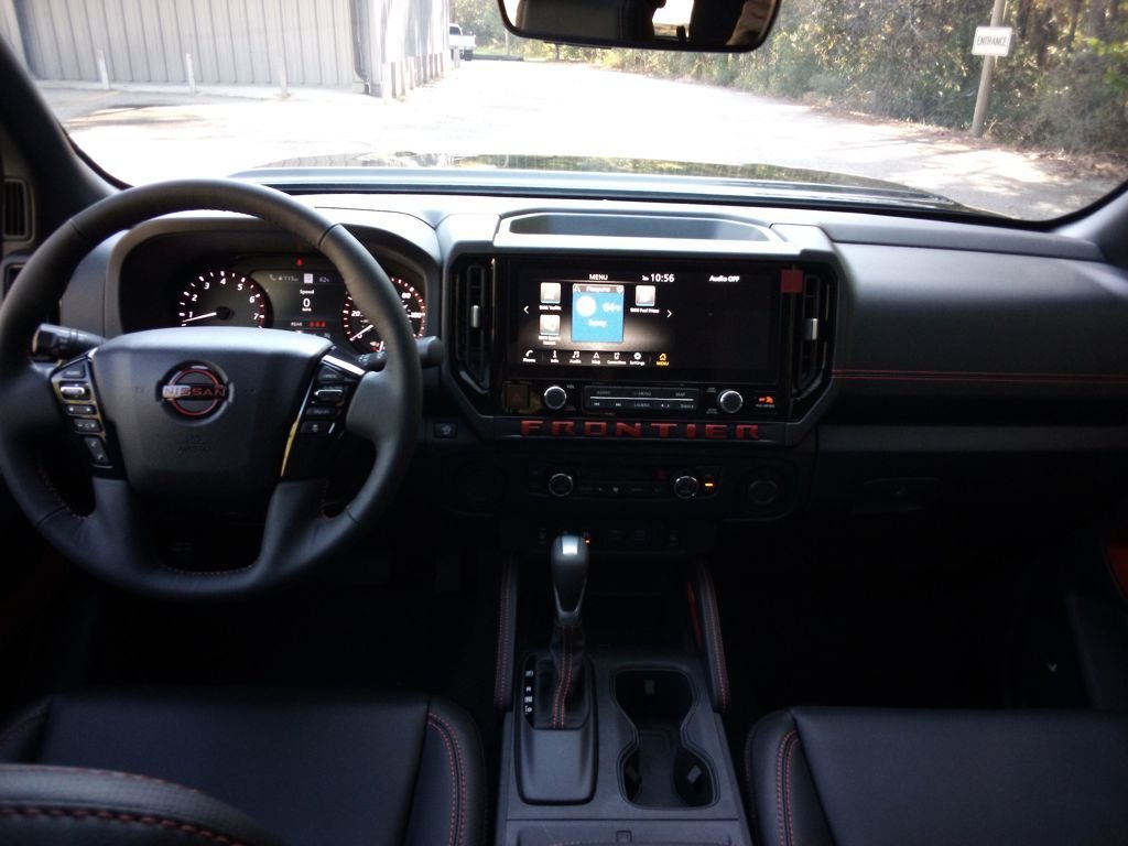 2026 Nissan Frontier PRO-X - Photo 13