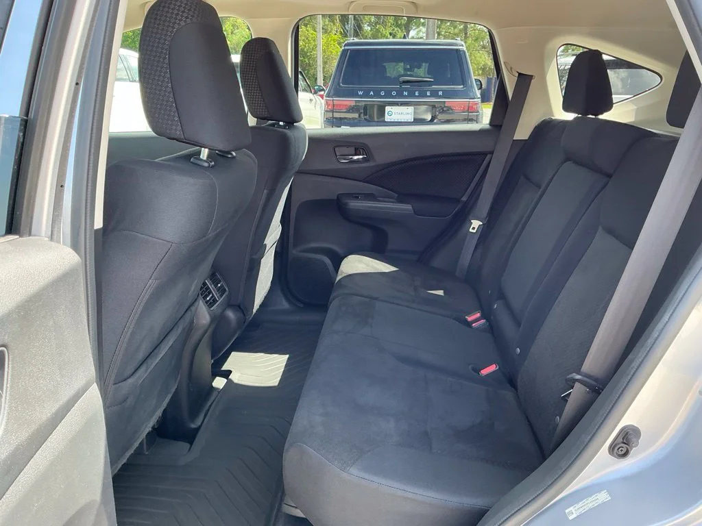 Used 2015 Silver Honda EX image 23