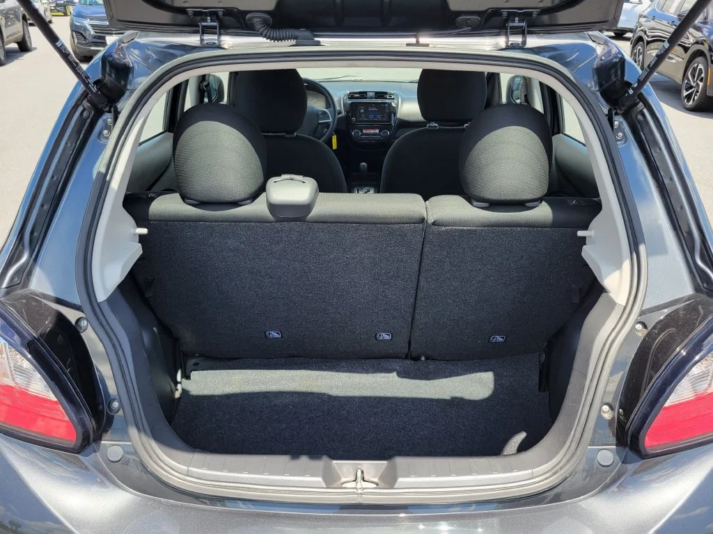 Used 2024 Gray Mitsubishi ES image 13