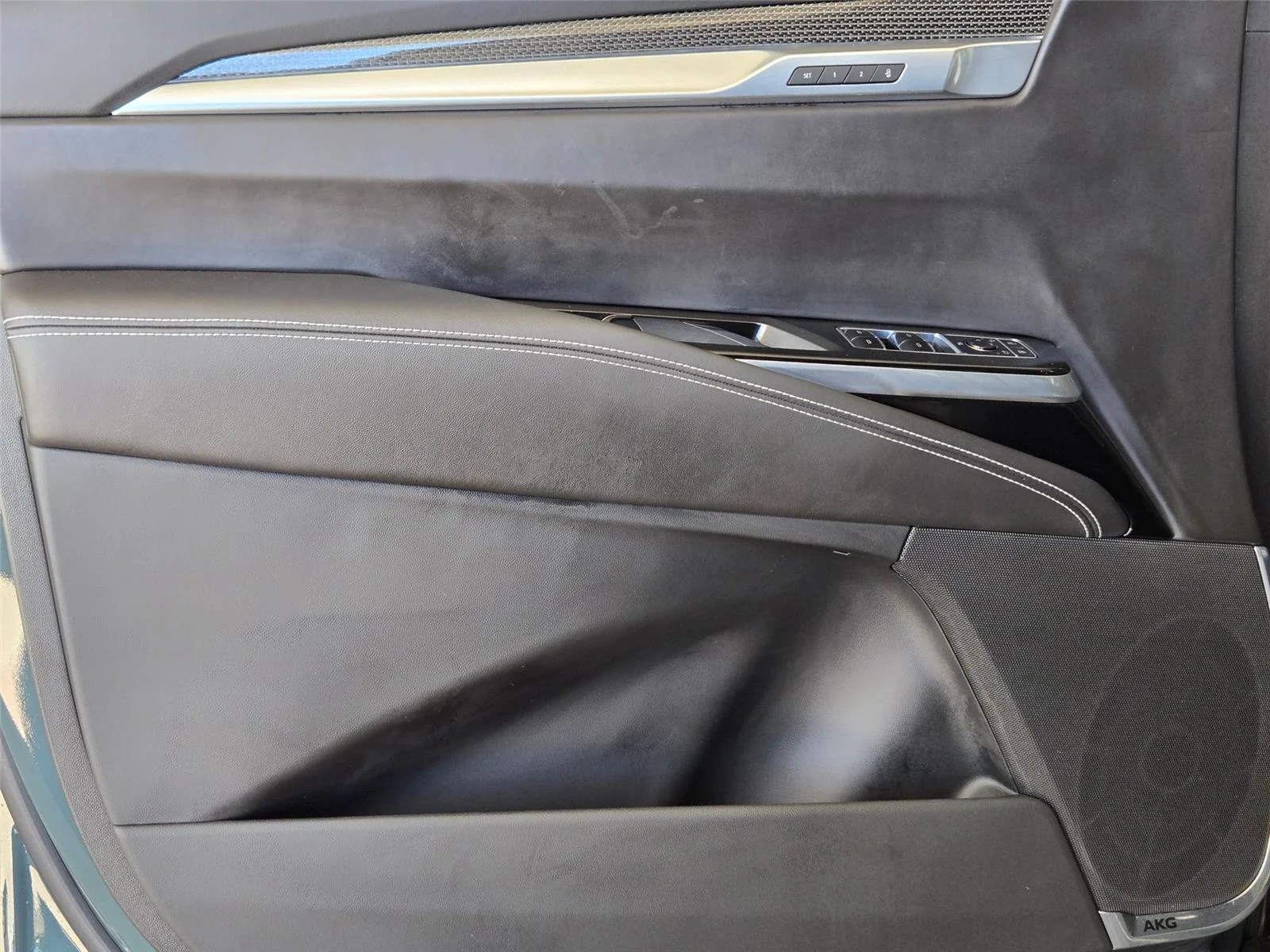 Used 2026 Aegean Stone Cadillac AWD V-Series image 24