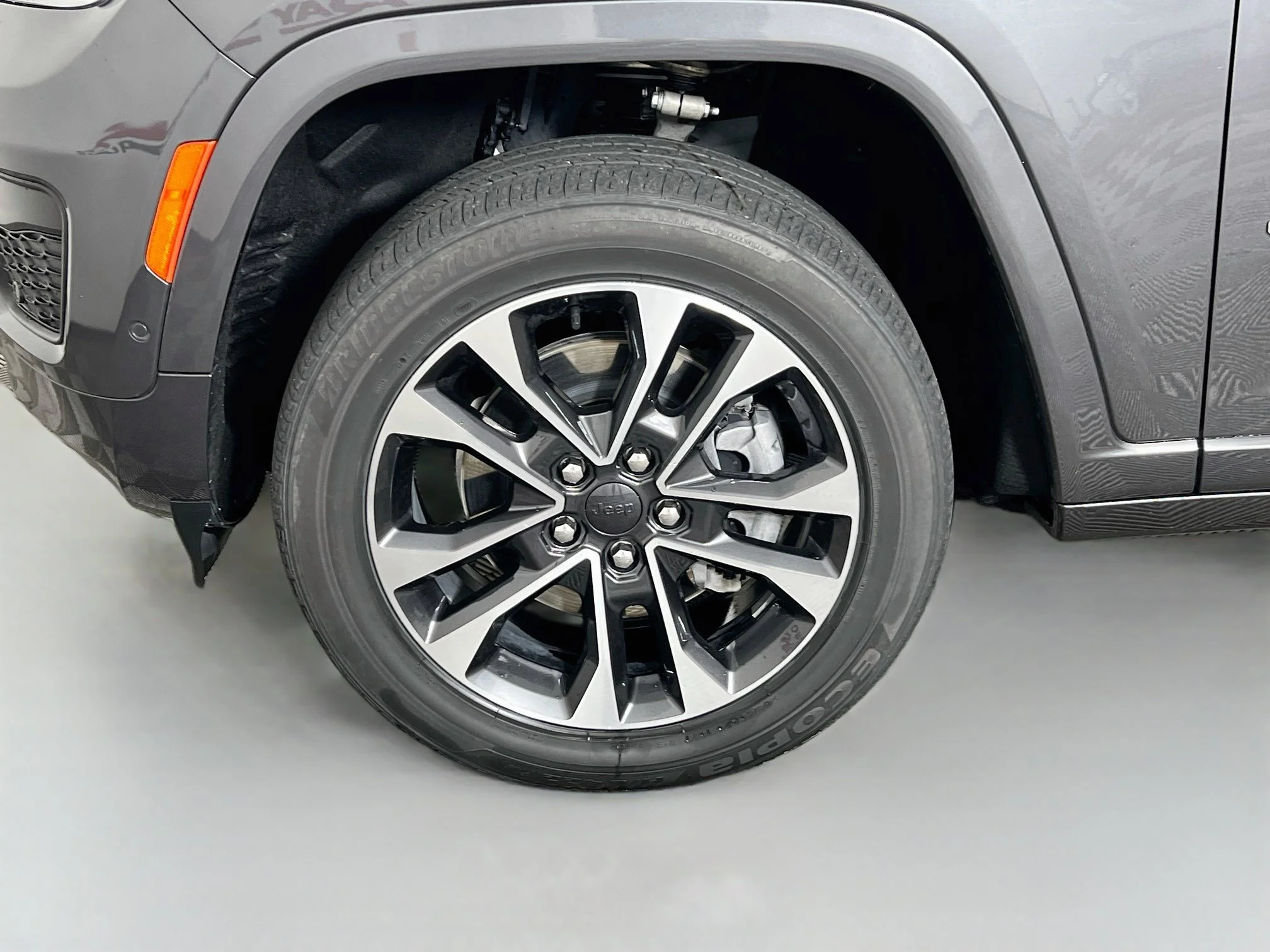 2022 Jeep Grand Cherokee L Overland - Photo 10